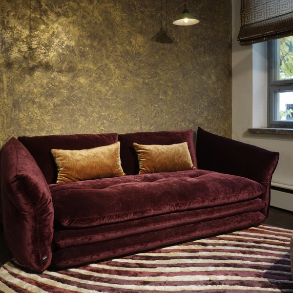 Sofa Manyara von Bretz