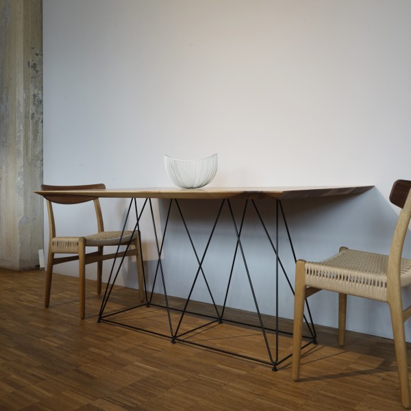 Designer Esstisch "Statique"